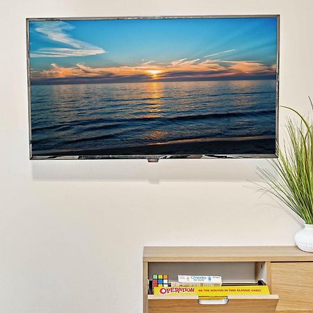 Estelo'S Place - Modern Townhouse With King Bed, Only 5 Min From The Airport! 마이애미 외부 사진