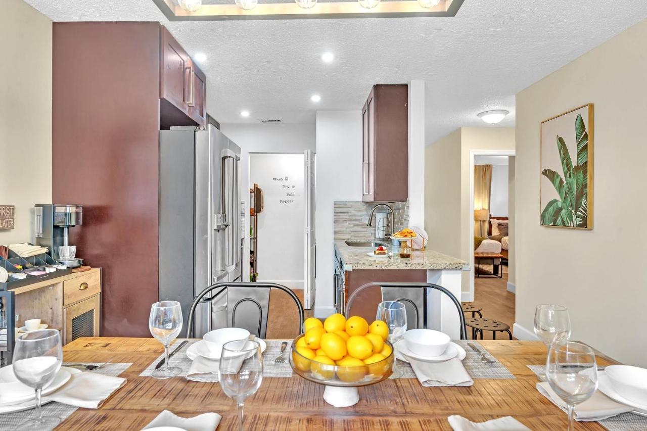 Estelo'S Place - Modern Townhouse With King Bed, Only 5 Min From The Airport! 마이애미 외부 사진